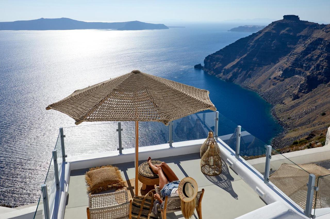 U & Me Suites Fira  Exterior photo