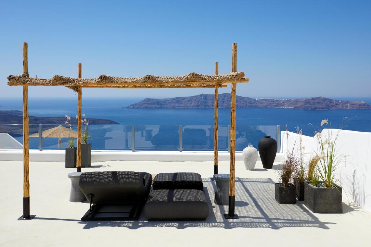 U & Me Suites Fira  Exterior photo