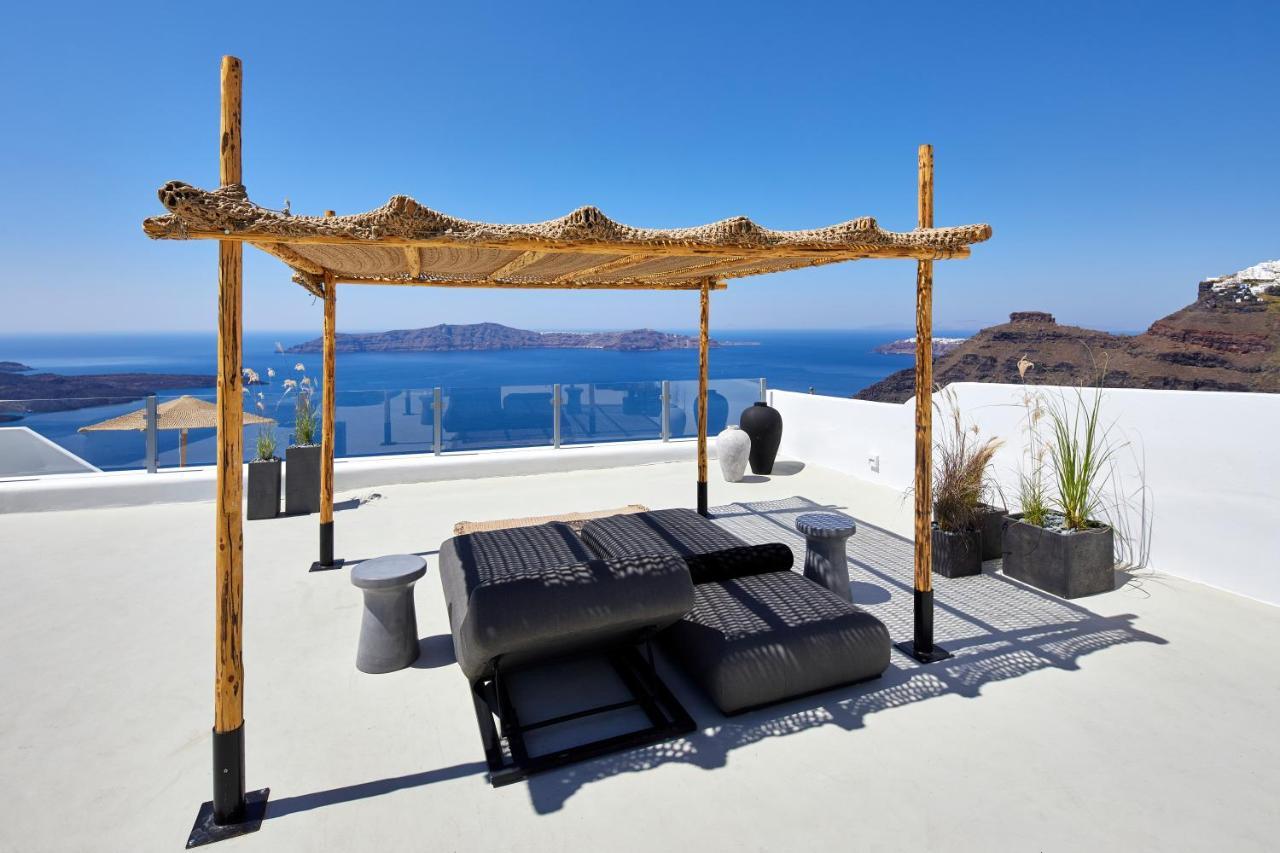 U & Me Suites Fira  Exterior photo