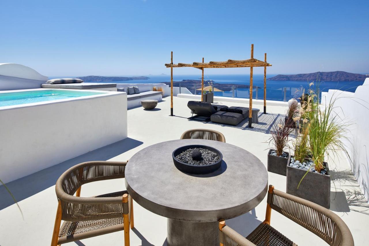 U & Me Suites Fira  Exterior photo