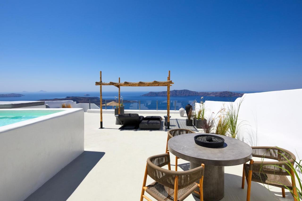 U & Me Suites Fira  Exterior photo