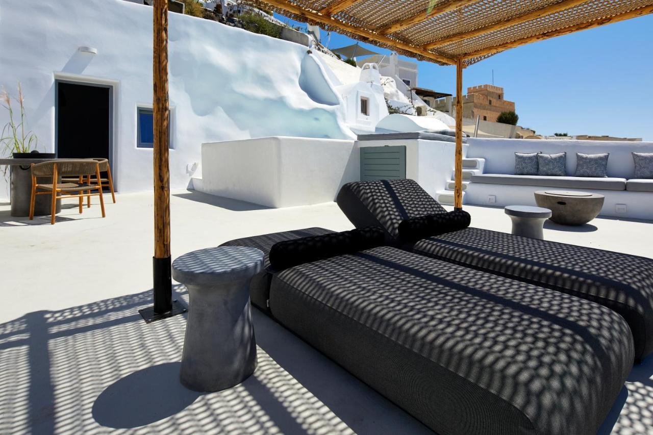 U & Me Suites Fira  Exterior photo
